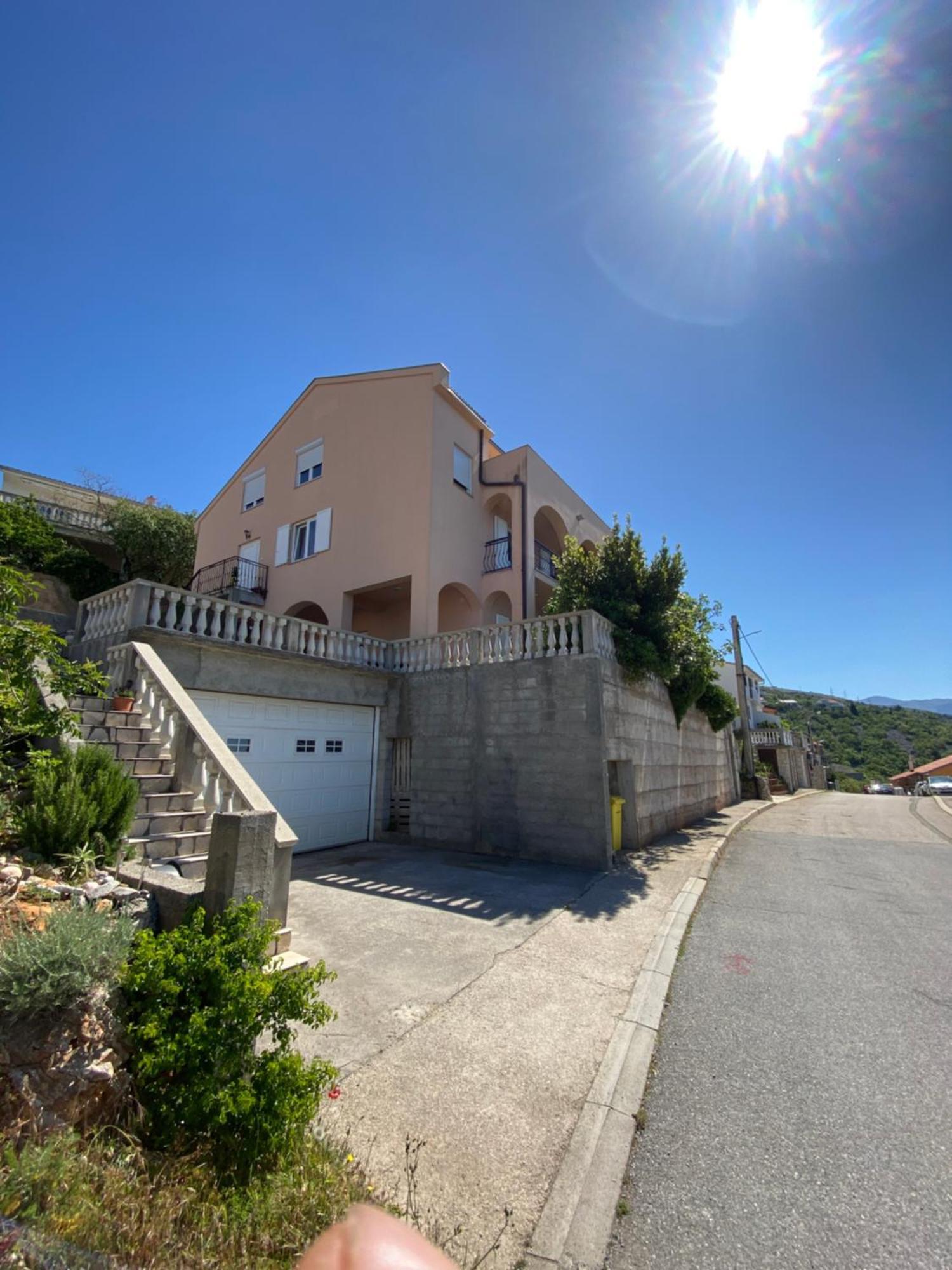 Apartments Mediterano Senj  Buitenkant foto
