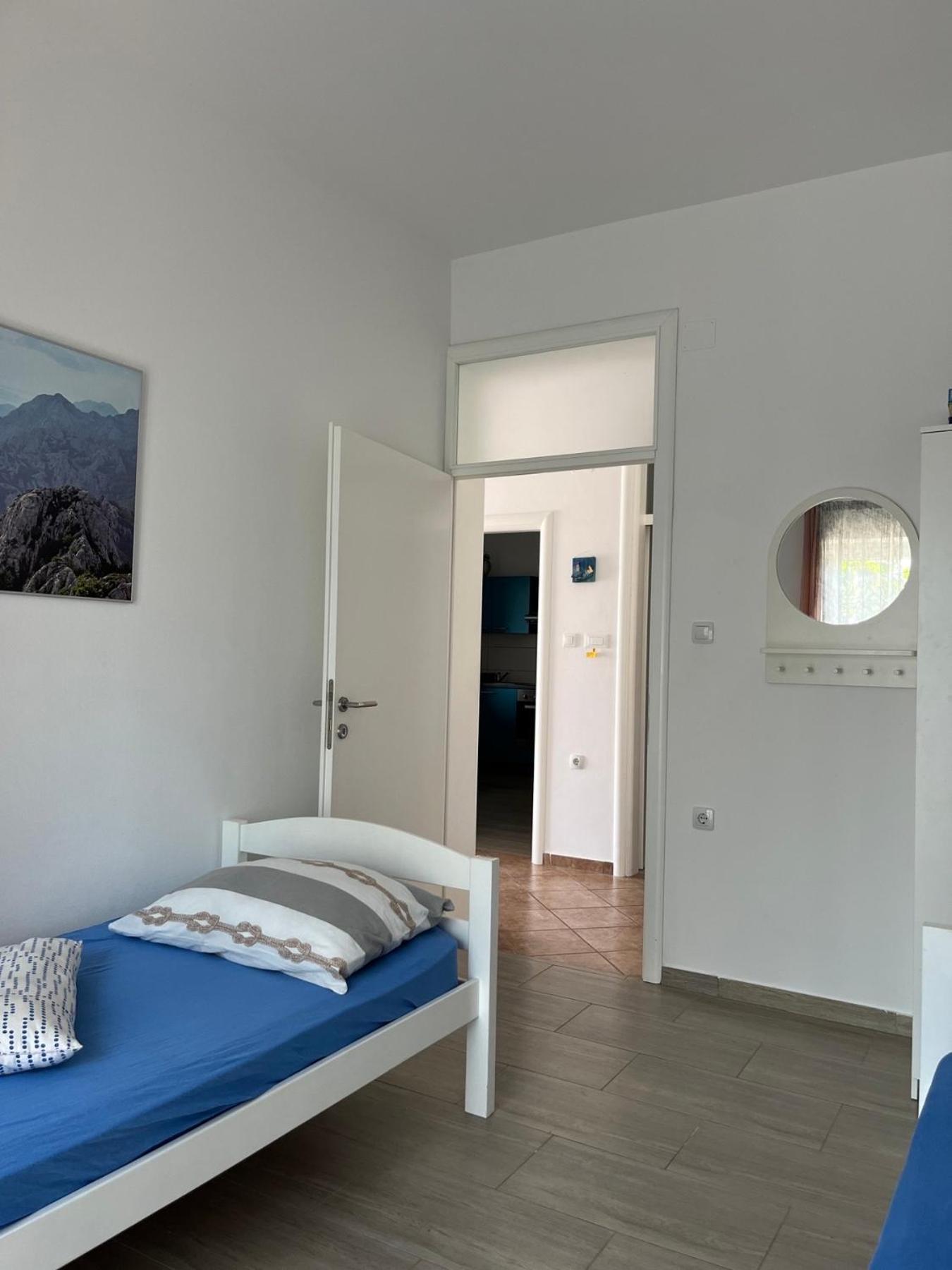 Apartments Mediterano Senj  Buitenkant foto