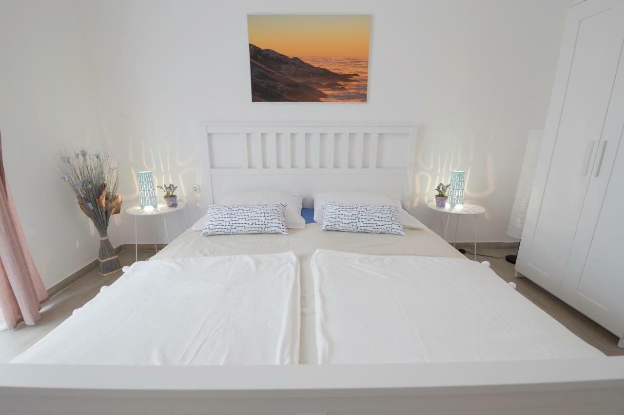 Apartments Mediterano Senj  Buitenkant foto