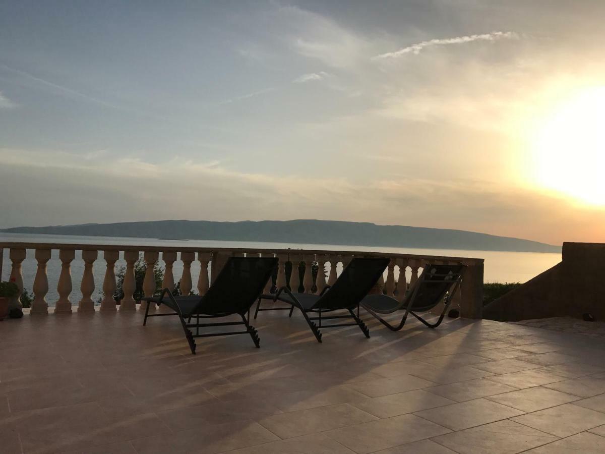 Apartments Mediterano Senj  Buitenkant foto